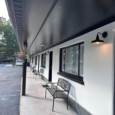 Star Gate Motel อินเดียนริเวอร์ ภายนอก รูปภาพ