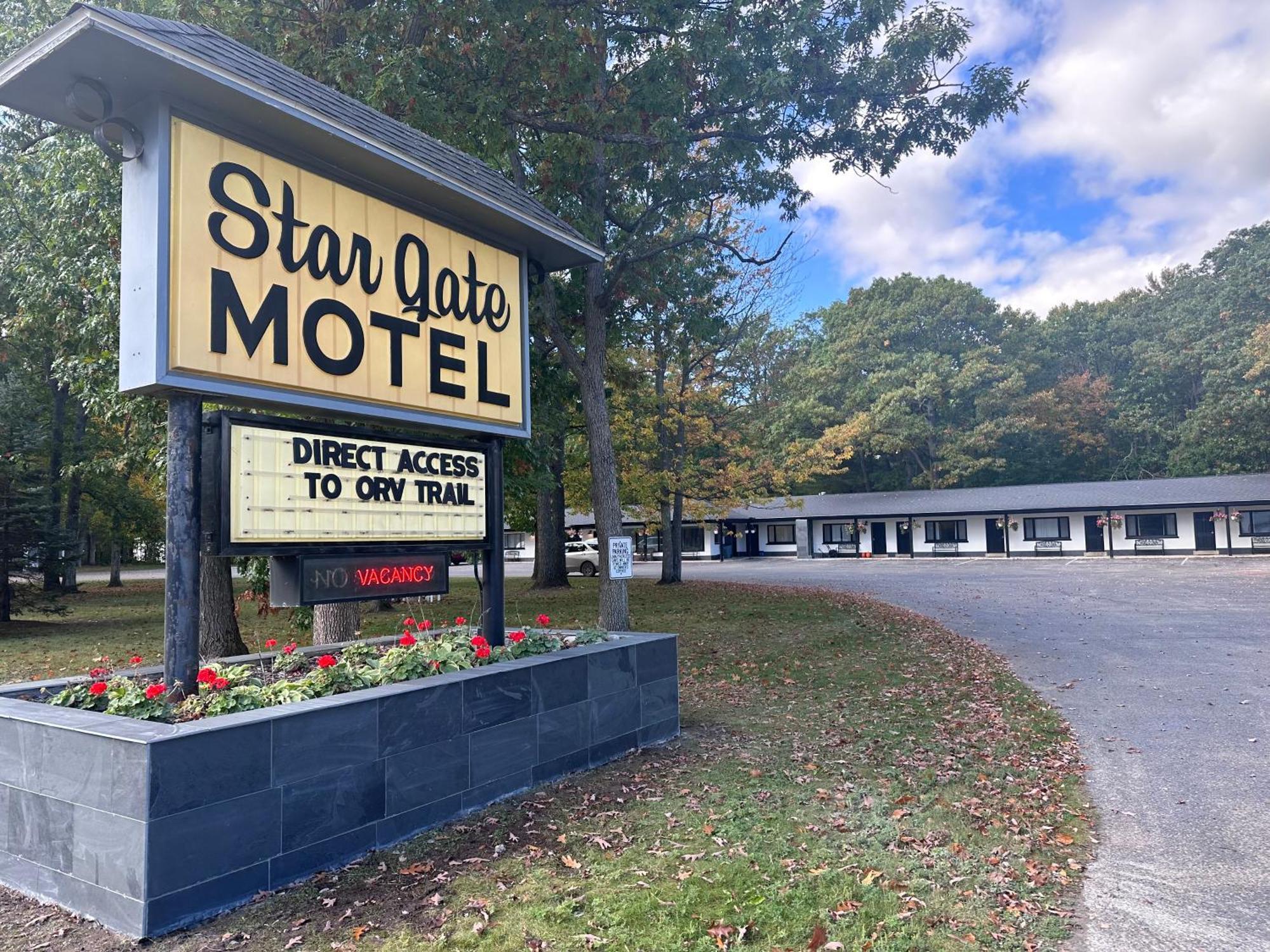 Star Gate Motel อินเดียนริเวอร์ ภายนอก รูปภาพ